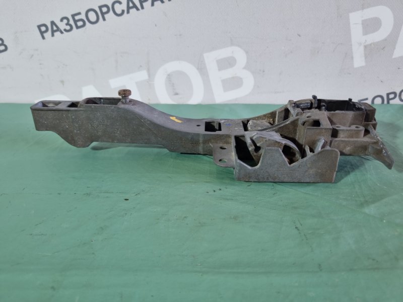 Кронштейн ручки двери наружной Citroen C4 2005 хэтчбек 5 дв.