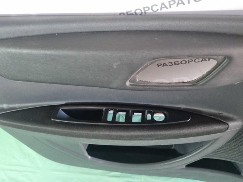 Обшивка двери передней левой Citroen C4 2005 хэтчбек 5 дв.