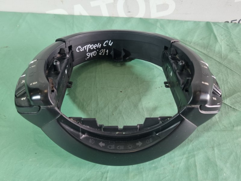 Блок кнопок руля Citroen C4 2005 хэтчбек 5 дв.