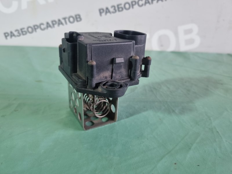Резистор радиатора охлаждения двигателя Citroen C4 2005 хэтчбек 5 дв.