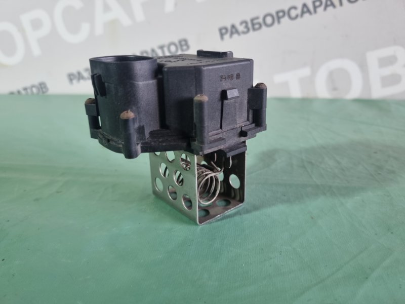Резистор радиатора охлаждения двигателя Citroen C4 2005 хэтчбек 5 дв.