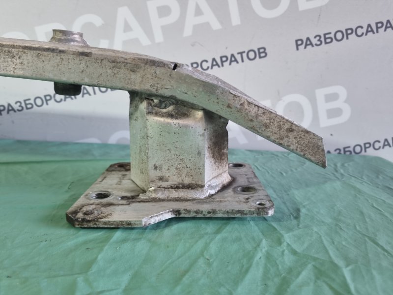 Усилитель бампера Citroen C4 2005 хэтчбек 5 дв.