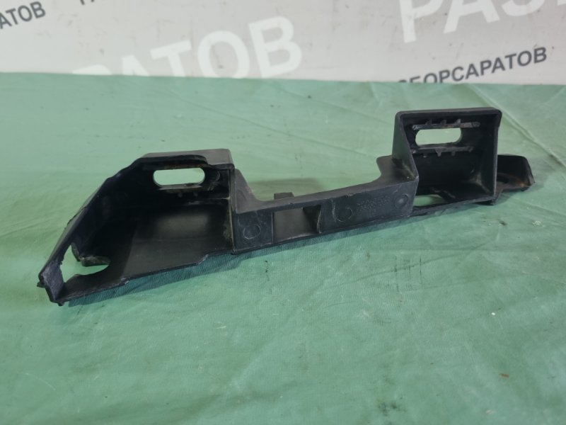 КРОНШТЕЙН КРЕПЛЕНИЯ БАМПЕРА Citroen C4 2005 хэтчбек 5 дв.