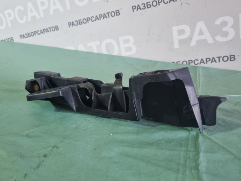 КРОНШТЕЙН КРЕПЛЕНИЯ БАМПЕРА Citroen C4 2005 хэтчбек 5 дв.
