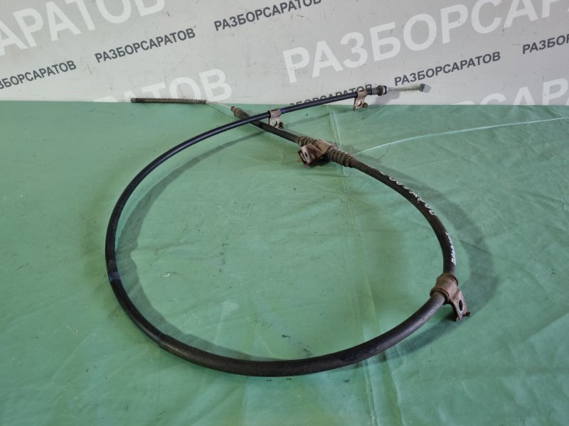 Трос ручника Mitsubishi Pajero 3 2005
