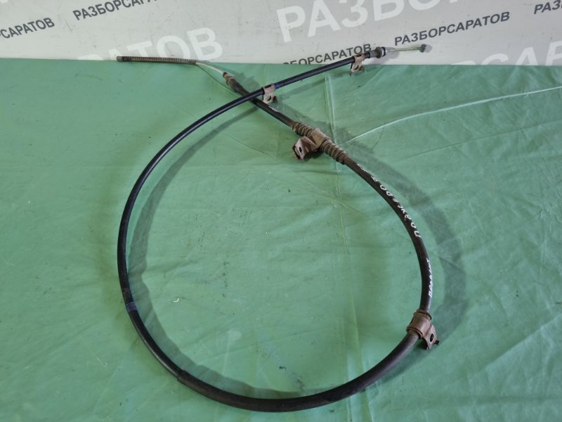 Трос ручника Mitsubishi Pajero 3 2005