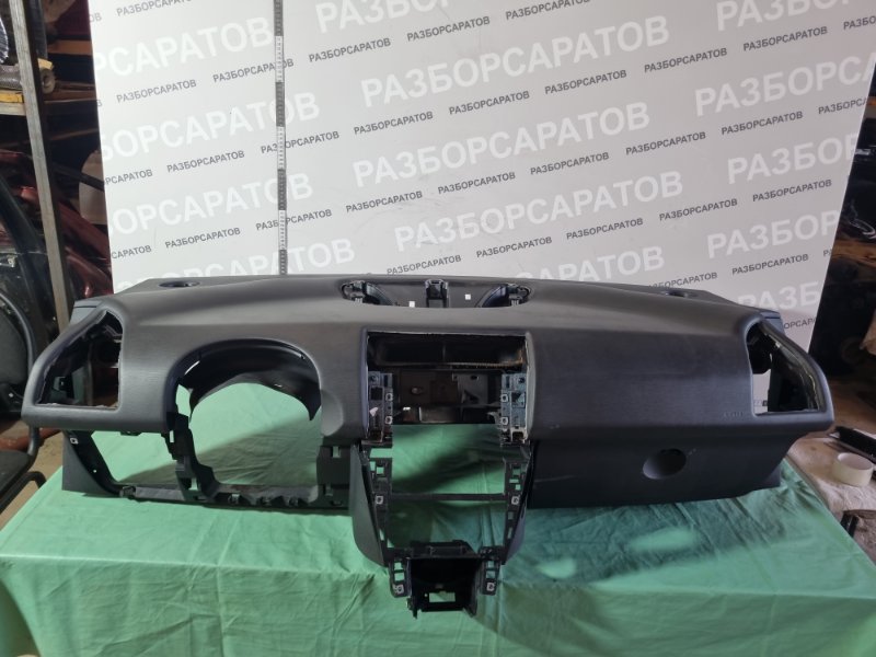 Торпедо Citroen C4 2005 хэтчбек 5 дв.