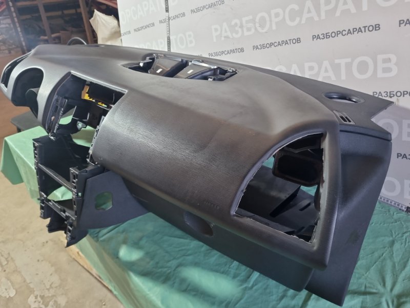 Торпедо Citroen C4 2005 хэтчбек 5 дв.