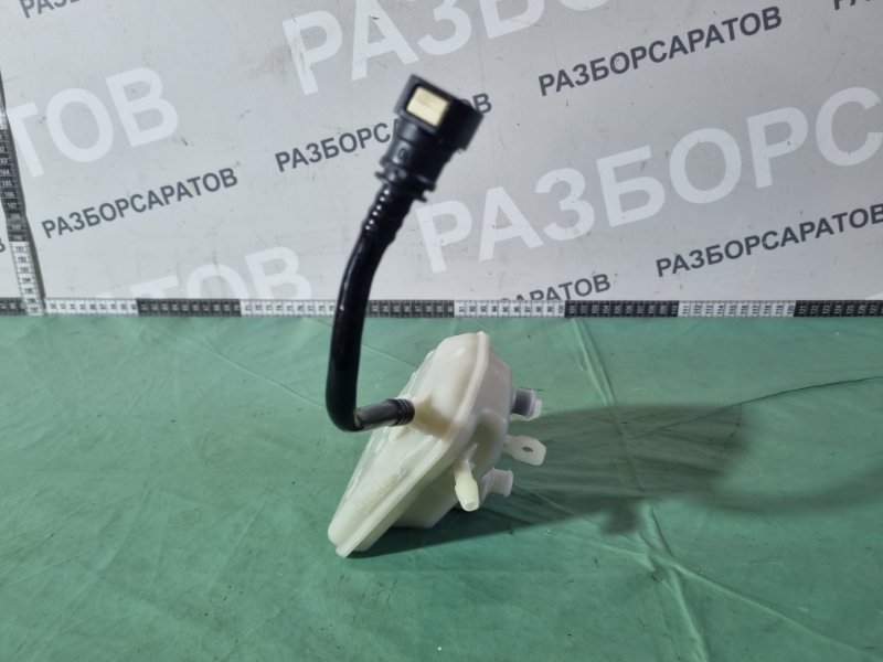 Бачок главного тормозного цилиндра Citroen C4 2005 хэтчбек 5 дв.
