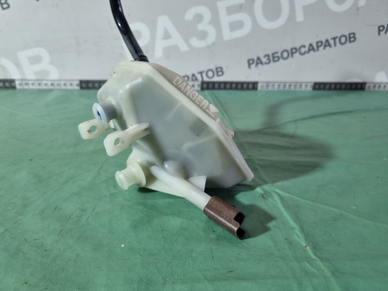 Бачок главного тормозного цилиндра Citroen C4 2005 хэтчбек 5 дв.