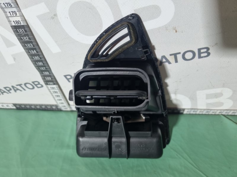 Дефлектор воздушный торпедо Citroen C4 2005 хэтчбек 5 дв.