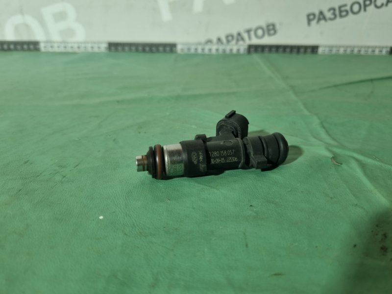 Форсунка топливная Citroen C4 2005 хэтчбек 5 дв.