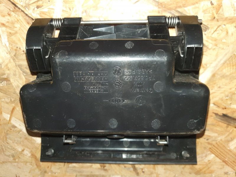 Бардачок Volkswagen Touareg 2011 7P