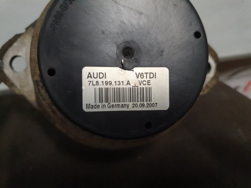 Опора двигателя Volkswagen Touareg 2007 7L6