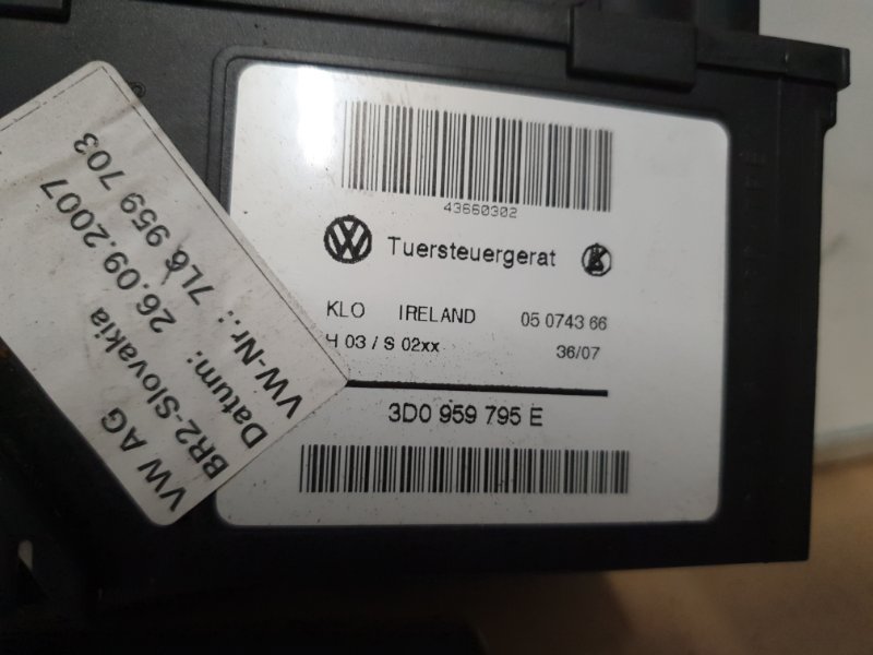 Моторчик стеклоподъемника Volkswagen Touareg 2007 7L6