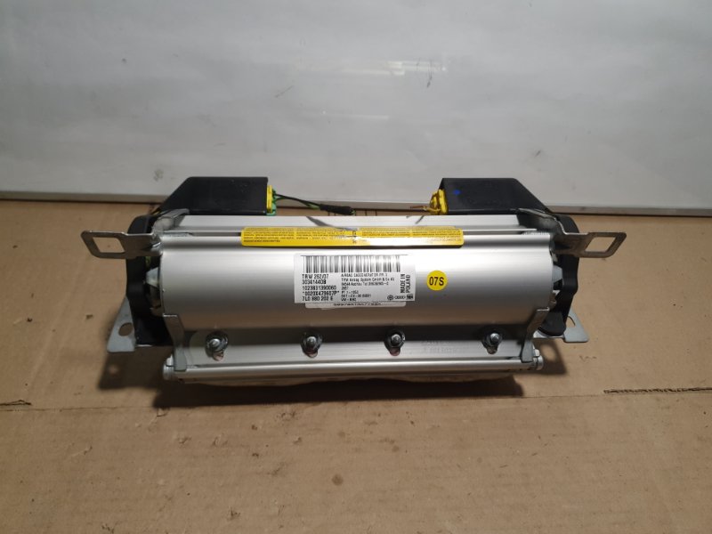 Подушка безопасности (Airbag) Volkswagen Touareg 2007 7L6