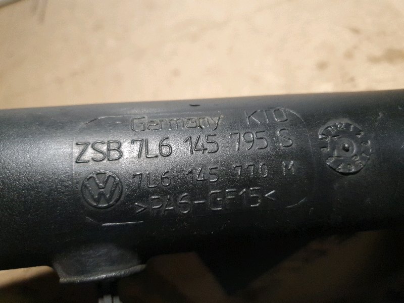 Патрубок интеркулера Volkswagen Touareg 2007 7L6