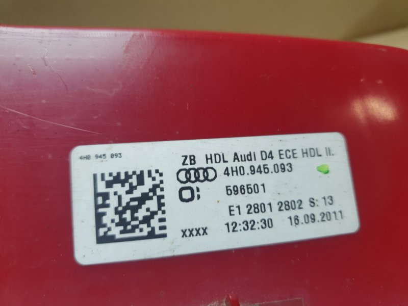 Фонарь левый Audi A8 2012 4H