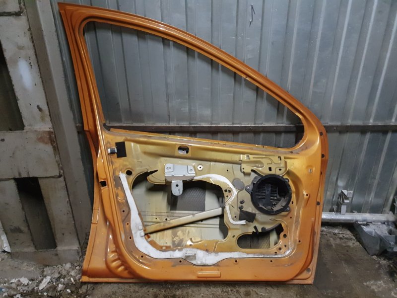 Дверь передняя левая Peugeot 207 2008 хэтчбэк