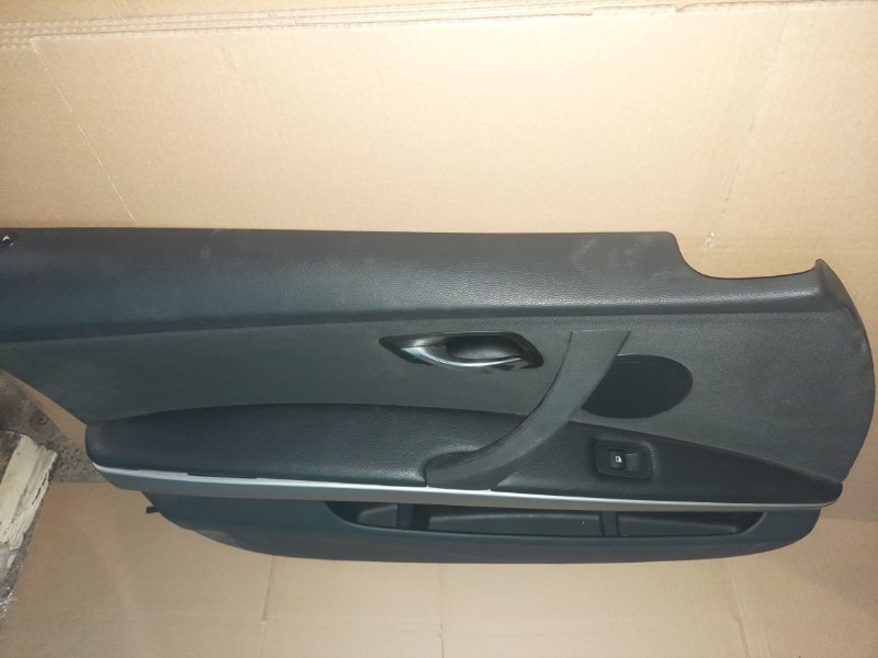 Обшивка передней левой двери (карта) BMW 3-series 2008 E90