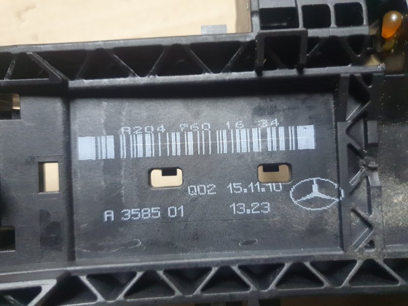 Кронштейн ручки двери Mercedes-Benz C-Class 2011 S204