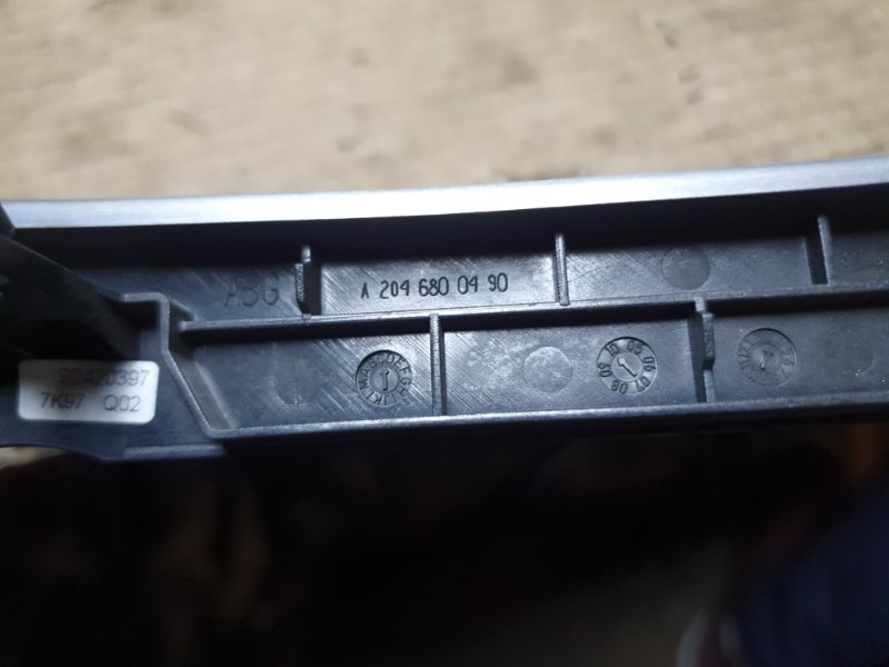 Накладка консоли Mercedes-Benz C-Class 2010 W204