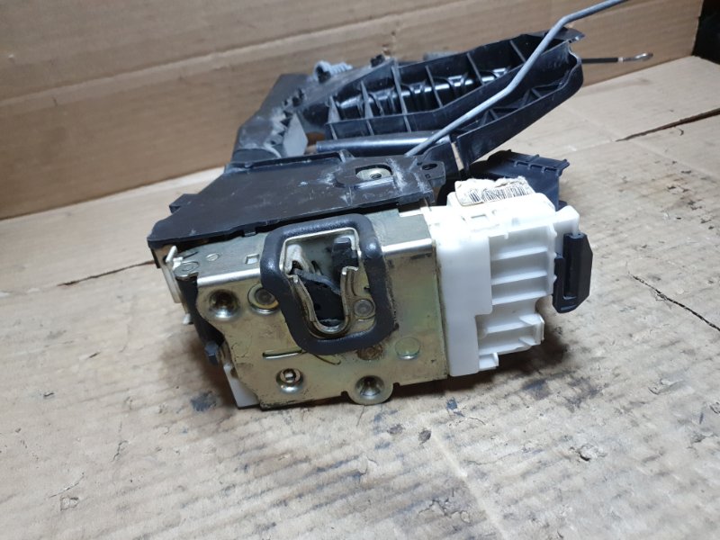Замок двери Mercedes-Benz GL-Class 2007 X164