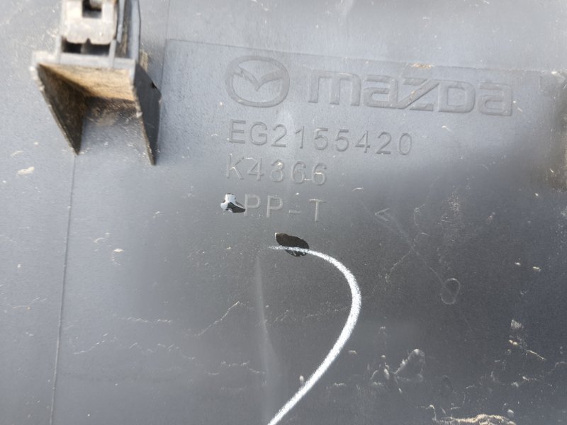 Накладка торпедо Mazda CX-7 2009 ER