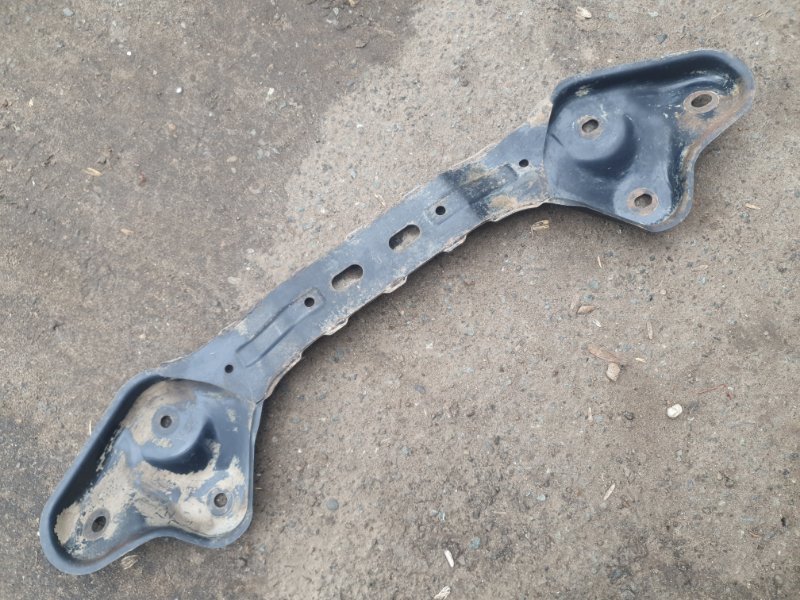 Балка передняя поперечная Mazda CX-7 2009 ER