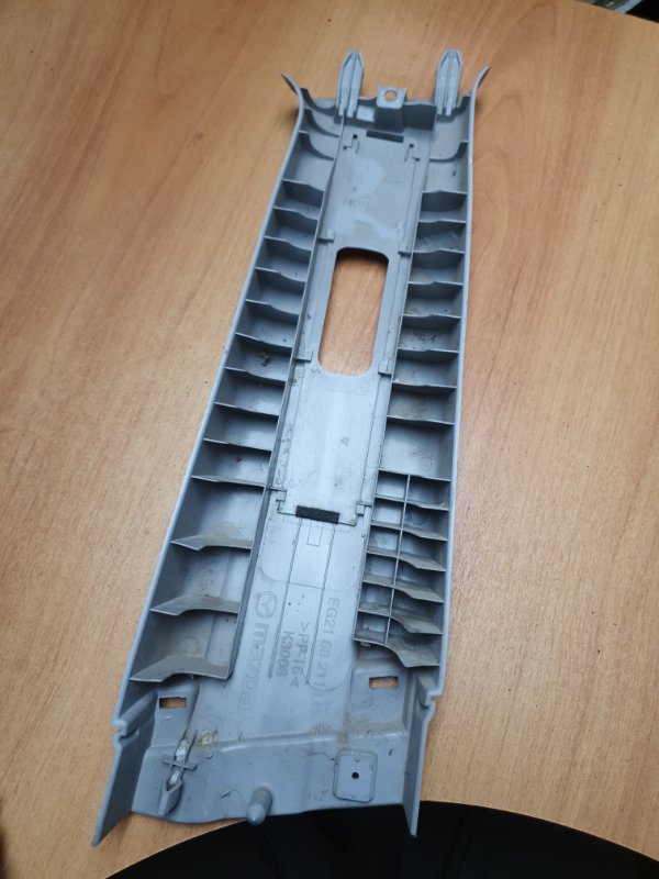 Обшивка стойки Mazda CX-7 2009 ER