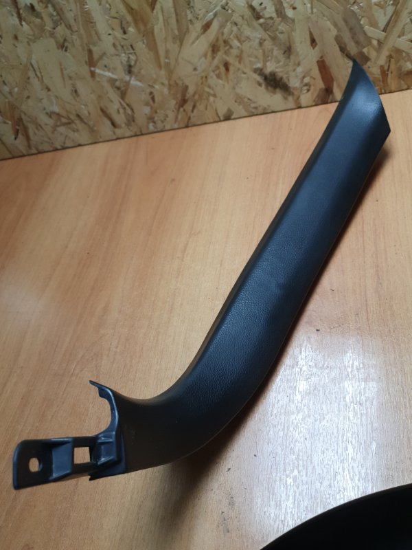 Обшивка крышки багажника Mazda CX-7 2009 ER