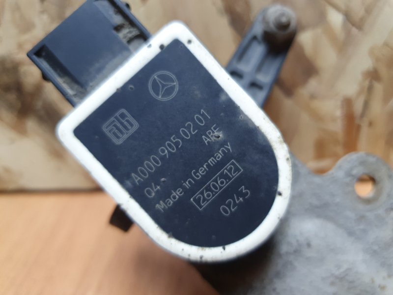 Датчик положения кузова Mercedes-Benz C-Class 2012 W204