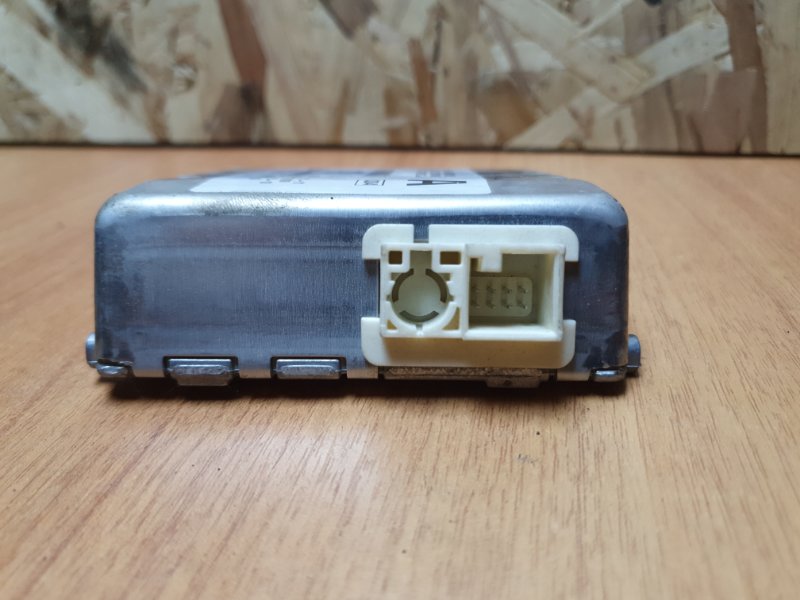 Камера Mercedes-Benz C-Class 2012 W204