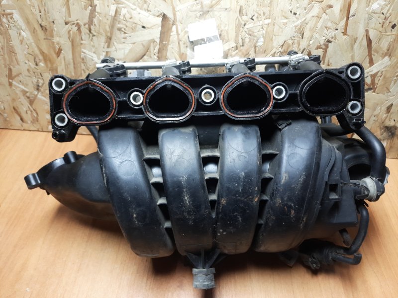 Коллектор впускной Opel Astra H