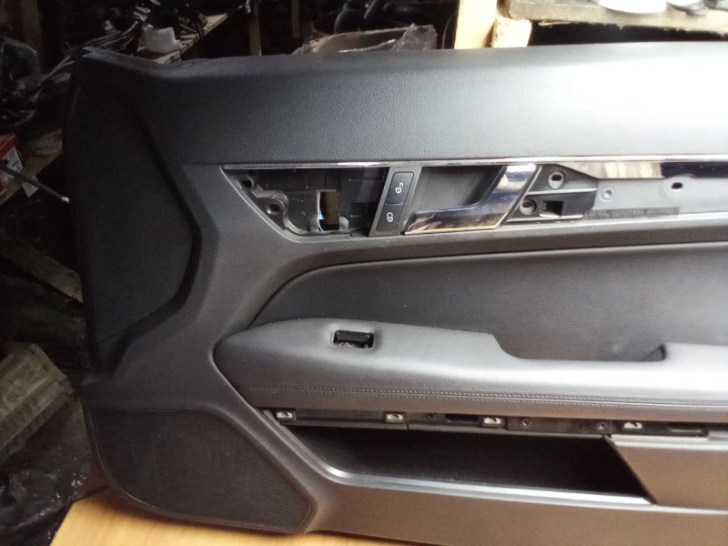 Обшивка двери (карта) Mercedes-Benz E-Class 2012 C207
