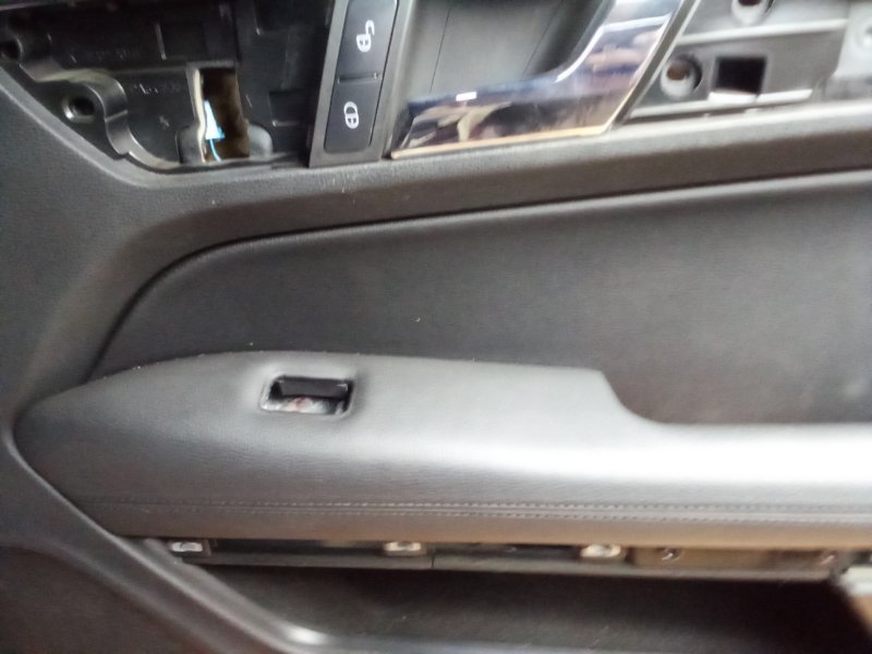 Обшивка двери (карта) Mercedes-Benz E-Class 2012 C207