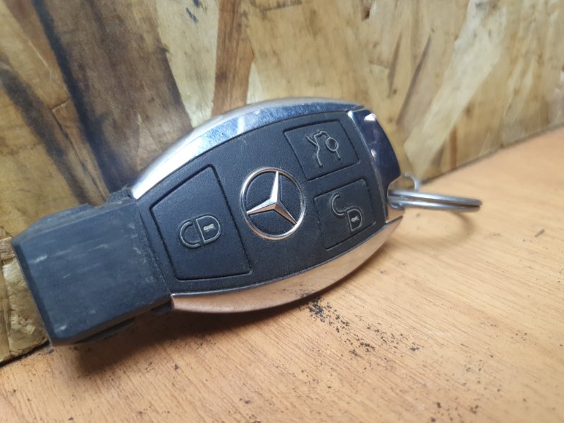Ключ зажигания Mercedes-Benz C-Class 2010 W204