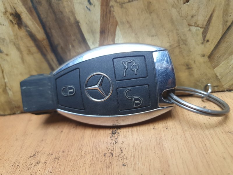 Ключ зажигания Mercedes-Benz C-Class 2010 W204