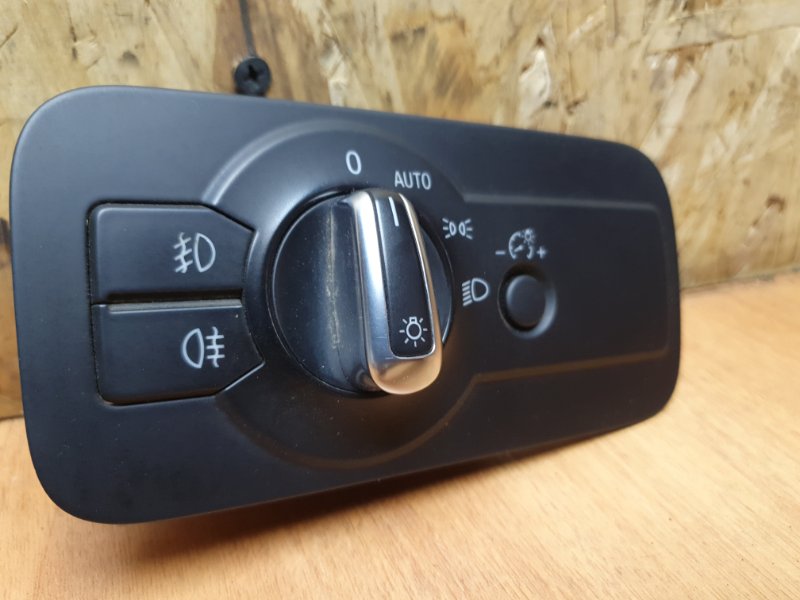 Переключатель света фар Volkswagen Touareg 2011 7P
