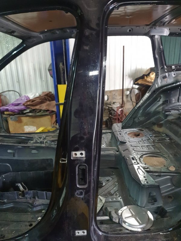 Порог левый + стойка Volkswagen Touareg 2011 7P