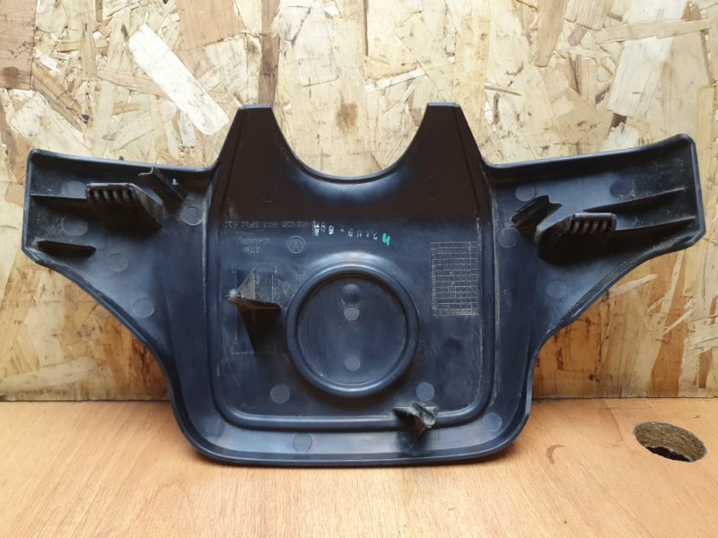 Накладка двигателя (крышка) Volkswagen Touareg 2011 7P