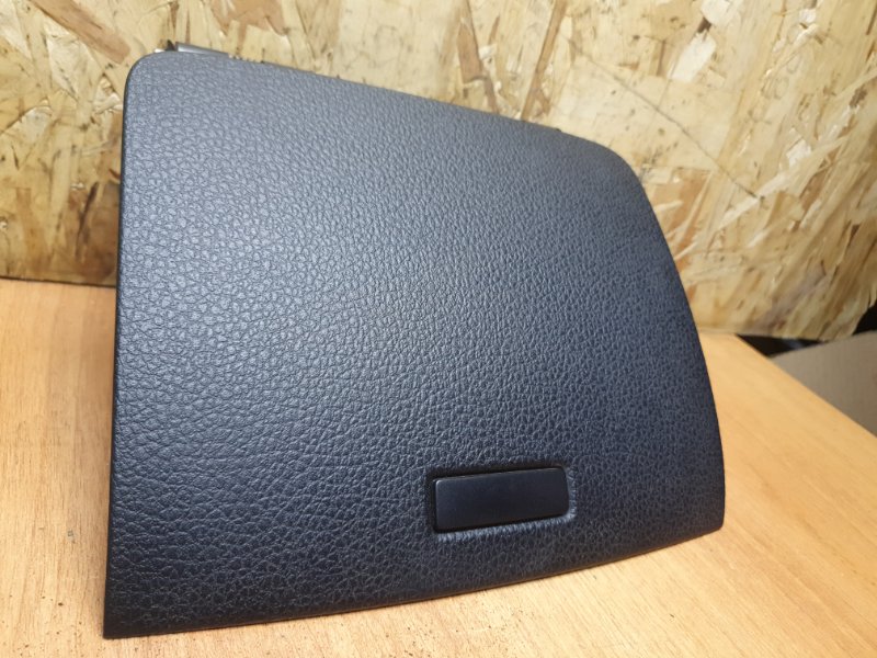 Бардачок Volkswagen Touareg 2011 7P