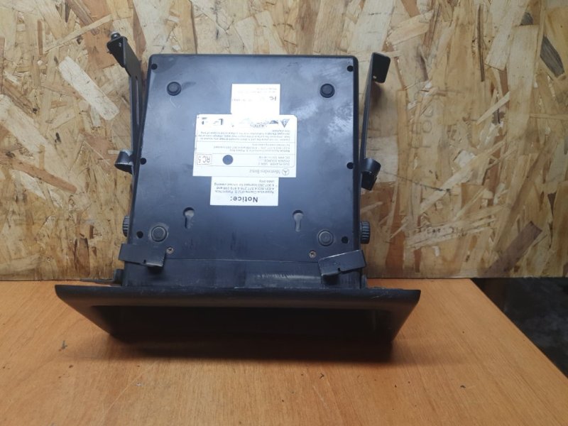 DVD Player Mercedes-Benz GL-Class 2008 X164