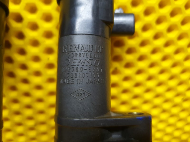 Катушка зажигания Renault