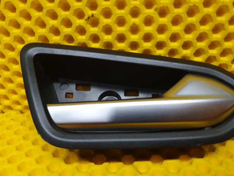 Ручка двери внутренняя Renault Arkana 2020