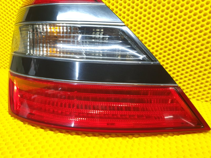 Фонарь Mercedes-Benz S-Class 2006 W221