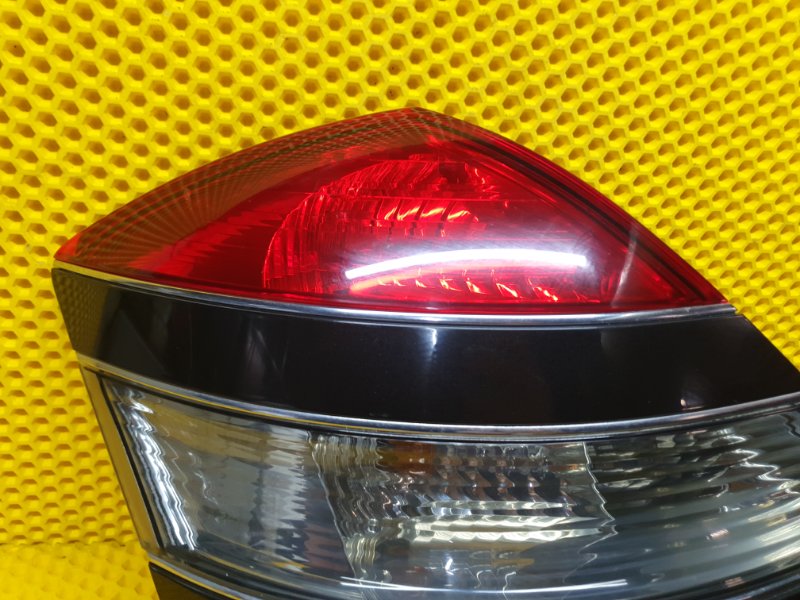 Фонарь Mercedes-Benz S-Class 2006 W221