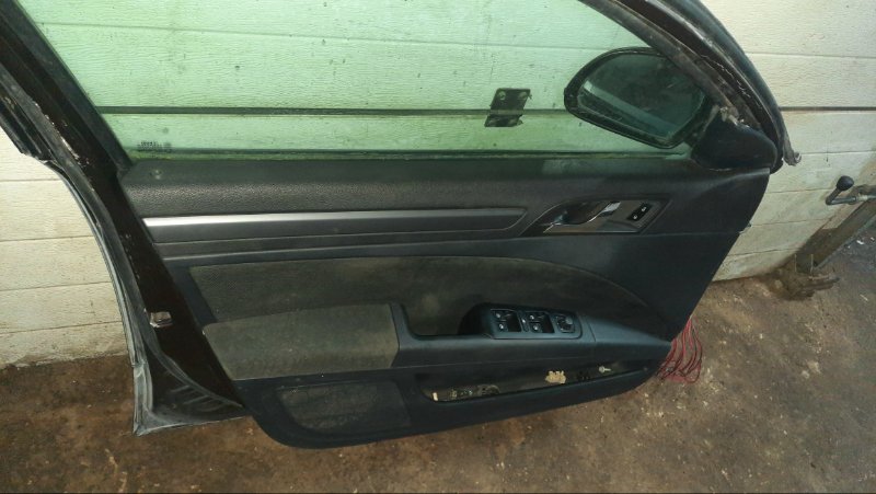 Дверь передняя левая Skoda Superb 2012 3T4