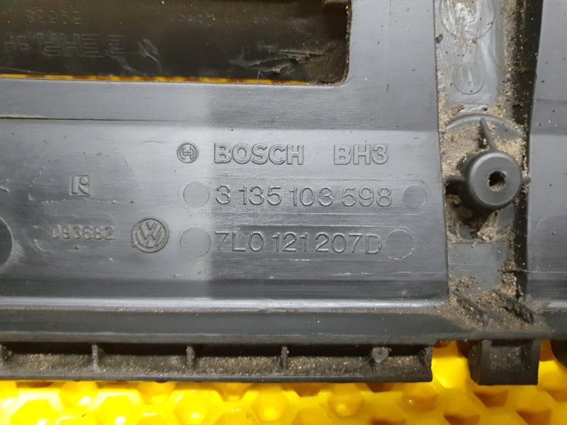 Кожух вентилятора (диффузор) Volkswagen Touareg 2004 7L6