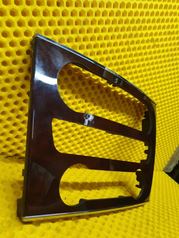 Накладка консоли Mercedes-Benz GL-Class 2008 X164